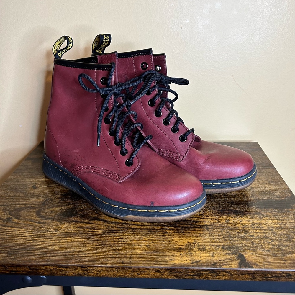 Size 5 Dr Marten Newton Boots